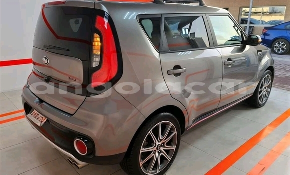 Buy Used Kia Soul Other Car in Luanda in Luanda Province Buy Used Kia Soul Other Car in Luanda in Luanda Province