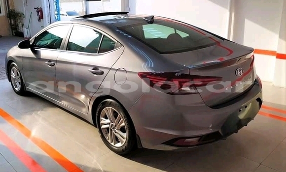 Comprar Usado Hyundai Elantra Outro Carro em Luanda em Luanda Province Comprar Usado Hyundai Elantra Outro Carro em Luanda em Luanda Province