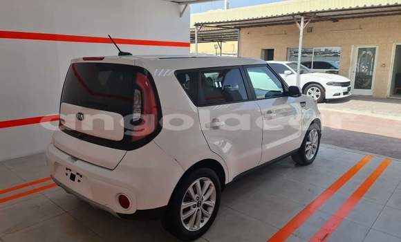 Comprar Usado Kia Soul Branco Carro em Luanda em Luanda Province Comprar Usado Kia Soul Branco Carro em Luanda em Luanda Province