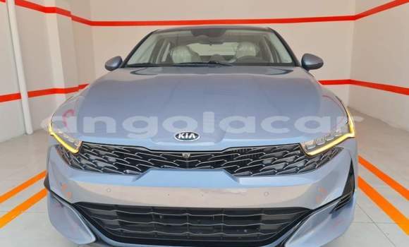 Comprar Usado Kia K5 Outro Carro em Luanda em Luanda Province