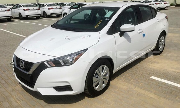 Comprar Usado Nissan Sunny Branco Carro em Luanda em Luanda Province