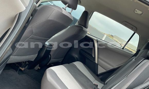 Comprar Usado Toyota RAV4 Preto Carro em Namibe em Namibe Province Comprar Usado Toyota RAV4 Preto Carro em Namibe em Namibe Province