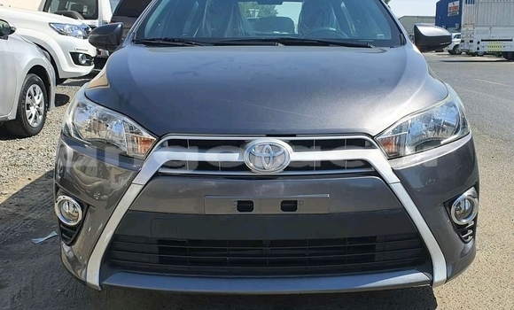 Comprar Usado Toyota Yaris Outro Carro em Luanda em Luanda Province