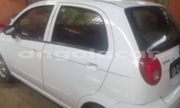 Comprar Usado Chevrolet spark Branco Carro em Luanda em Luanda Province Comprar Usado Chevrolet spark Branco Carro em Luanda em Luanda Province