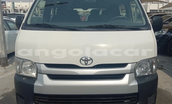 Acheter Occasion Voiture Toyota Hiace Blanc à Luanda, Province de Luanda Acheter Occasion Voiture Toyota Hiace Blanc à Luanda, Province de Luanda