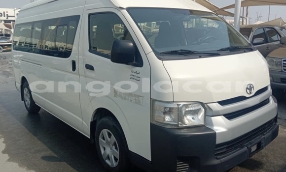 Acheter Occasion Voiture Toyota Hiace Blanc à Luanda, Province de Luanda Acheter Occasion Voiture Toyota Hiace Blanc à Luanda, Province de Luanda