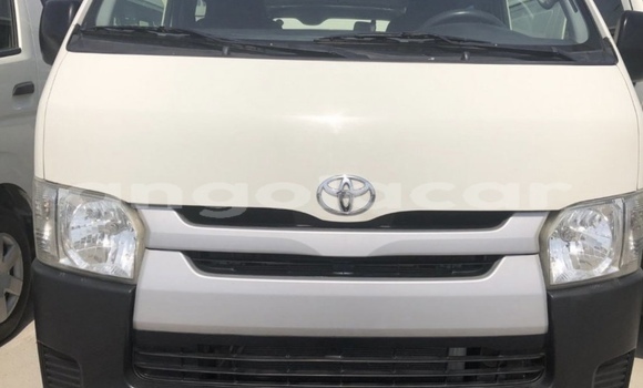 Acheter Occasion Voiture Toyota Hiace Blanc à Luanda, Province de Luanda