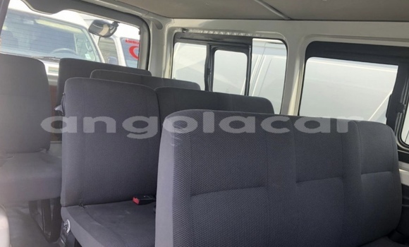 Comprar Usado Toyota Hiace Branco Carro em Luanda em Luanda Province Comprar Usado Toyota Hiace Branco Carro em Luanda em Luanda Province