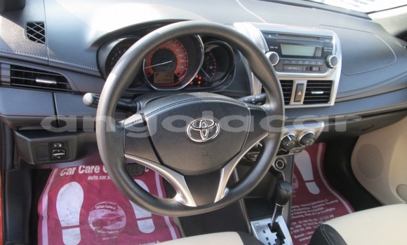 Acheter Occasion Voiture Toyota Yaris Rouge à Luanda, Province de Luanda Acheter Occasion Voiture Toyota Yaris Rouge à Luanda, Province de Luanda