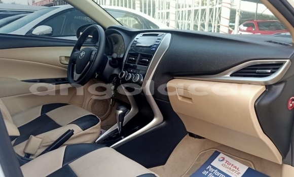 Acheter Occasion Voiture Toyota Yaris Blanc à Luanda, Province de Luanda Acheter Occasion Voiture Toyota Yaris Blanc à Luanda, Province de Luanda