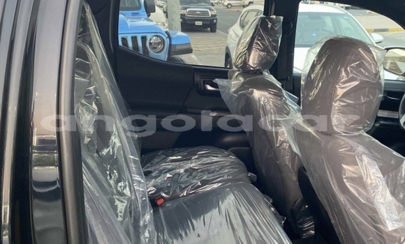 Buy Used Toyota Tacoma Black Car in Luanda in Luanda Province Buy Used Toyota Tacoma Black Car in Luanda in Luanda Province