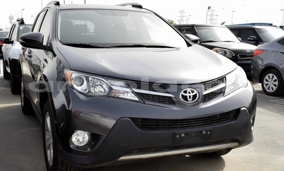 Buy Used Toyota RAV4 Black Car in Luanda in Luanda Province Buy Used Toyota RAV4 Black Car in Luanda in Luanda Province