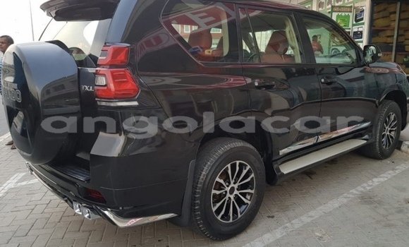 Acheter Occasion Voiture Toyota Land Cruiser Prado Noir à Luanda, Province de Luanda Acheter Occasion Voiture Toyota Land Cruiser Prado Noir à Luanda, Province de Luanda