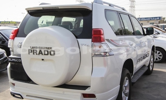 Buy Used Toyota Land Cruiser Prado White Car in Luanda in Luanda Province Buy Used Toyota Land Cruiser Prado White Car in Luanda in Luanda Province