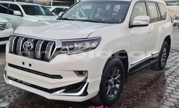 Comprar Usado Toyota Land Cruiser Prado Outro Carro em Luanda em Luanda Province Comprar Usado Toyota Land Cruiser Prado Outro Carro em Luanda em Luanda Province