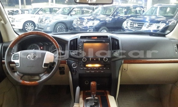Acheter Occasion Voiture Toyota Land Cruiser Gris à Luanda, Province de Luanda Acheter Occasion Voiture Toyota Land Cruiser Gris à Luanda, Province de Luanda