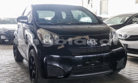 Comprar Usado Toyota iQ Preto Carro em Luanda em Luanda Province