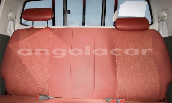 Acheter Occasion Voiture Toyota Hilux Rouge à Luanda, Province de Luanda Acheter Occasion Voiture Toyota Hilux Rouge à Luanda, Province de Luanda