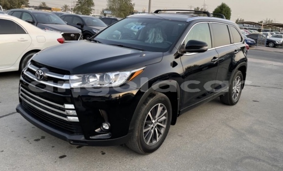 Acheter Occasion Voiture Toyota Highlander Noir à Luanda, Province de Luanda Acheter Occasion Voiture Toyota Highlander Noir à Luanda, Province de Luanda