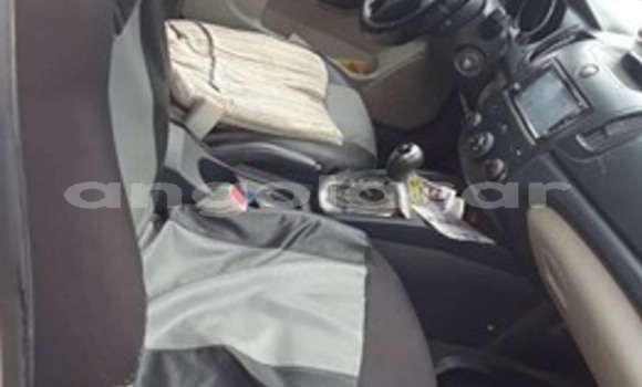 Acheter Occasion Voiture Kia Cerato Gris à Luanda, Province de Luanda Acheter Occasion Voiture Kia Cerato Gris à Luanda, Province de Luanda