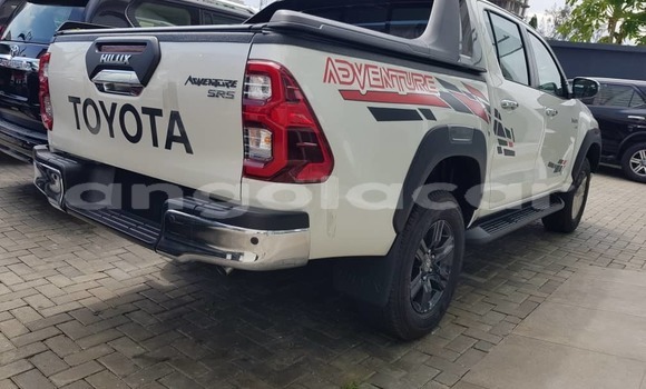 Comprar Usado Toyota Hilux Branco Carro em Luanda em Luanda Province Comprar Usado Toyota Hilux Branco Carro em Luanda em Luanda Province