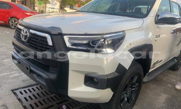 Comprar Usado Toyota Hilux Branco Carro em Luanda em Luanda Province Comprar Usado Toyota Hilux Branco Carro em Luanda em Luanda Province