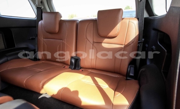 Buy Used Toyota Fortuner White Car in Luanda in Luanda Province Buy Used Toyota Fortuner White Car in Luanda in Luanda Province