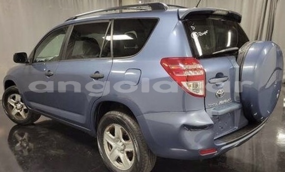 Comprar Usado Toyota RAV4 Azul Carro em Luanda em Luanda Province Comprar Usado Toyota RAV4 Azul Carro em Luanda em Luanda Province
