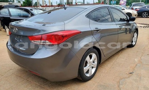 Buy Used Hyundai Elantra Silver Car in Luanda in Luanda Province Buy Used Hyundai Elantra Silver Car in Luanda in Luanda Province
