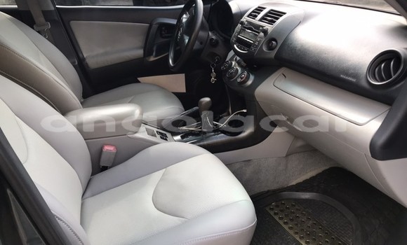 Buy Used Toyota RAV4 Black Car in Luanda in Luanda Province Buy Used Toyota RAV4 Black Car in Luanda in Luanda Province