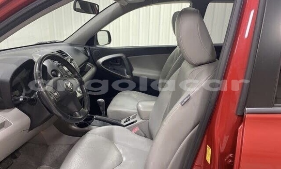 Acheter Occasion Voiture Toyota RAV4 Rouge à Luanda, Province de Luanda Acheter Occasion Voiture Toyota RAV4 Rouge à Luanda, Province de Luanda