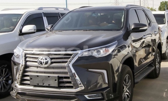 Comprar Usado Toyota Fortuner Preto Carro em Luanda em Luanda Province Comprar Usado Toyota Fortuner Preto Carro em Luanda em Luanda Province