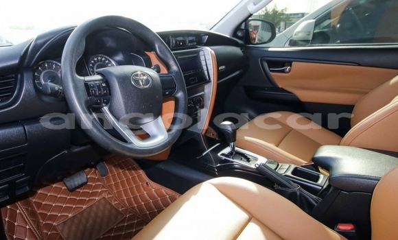 Comprar Usado Toyota Fortuner Preto Carro em Luanda em Luanda Province Comprar Usado Toyota Fortuner Preto Carro em Luanda em Luanda Province