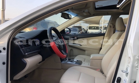 Comprar Usado Toyota Camry Branco Carro em Luanda em Luanda Province Comprar Usado Toyota Camry Branco Carro em Luanda em Luanda Province