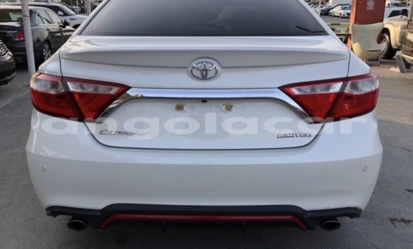 Comprar Usado Toyota Camry Branco Carro em Luanda em Luanda Province Comprar Usado Toyota Camry Branco Carro em Luanda em Luanda Province