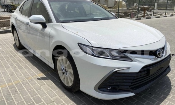 Acheter Occasion Voiture Toyota Camry Blanc à Luanda, Province de Luanda Acheter Occasion Voiture Toyota Camry Blanc à Luanda, Province de Luanda