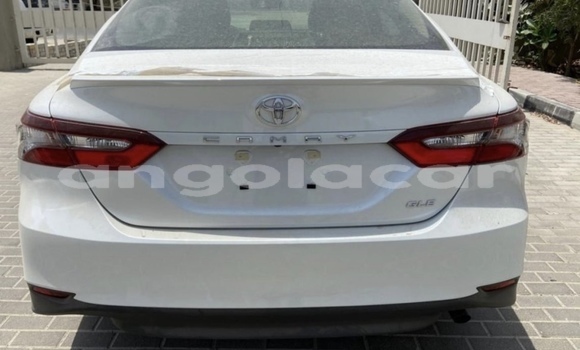 Acheter Occasion Voiture Toyota Camry Blanc à Luanda, Province de Luanda Acheter Occasion Voiture Toyota Camry Blanc à Luanda, Province de Luanda