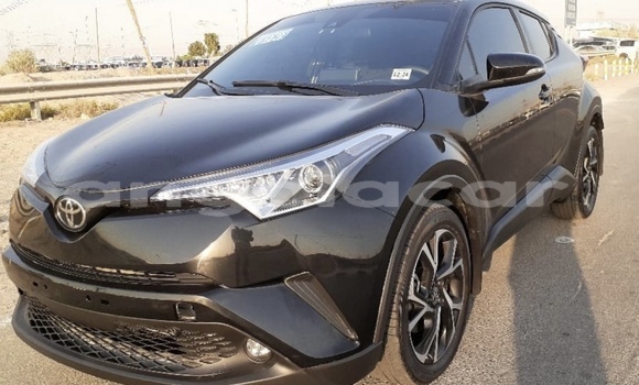Acheter Occasion Voiture Toyota C-HR Noir à Luanda, Province de Luanda Acheter Occasion Voiture Toyota C-HR Noir à Luanda, Province de Luanda