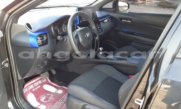 Acheter Occasion Voiture Toyota C-HR Noir à Luanda, Province de Luanda Acheter Occasion Voiture Toyota C-HR Noir à Luanda, Province de Luanda