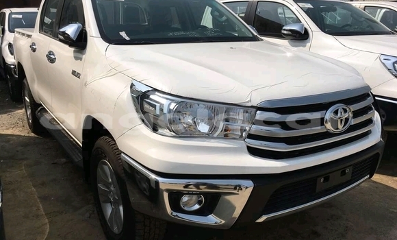 Comprar Usado Toyota Hilux Outro Carro em Luanda em Luanda Province Comprar Usado Toyota Hilux Outro Carro em Luanda em Luanda Province
