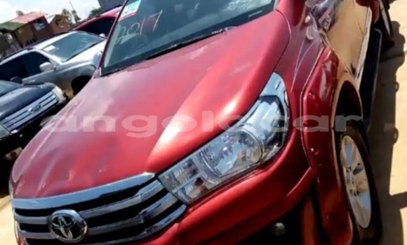 Acheter Occasion Voiture Toyota Hilux Rouge à Huambo, Huambo Acheter Occasion Voiture Toyota Hilux Rouge à Huambo, Huambo