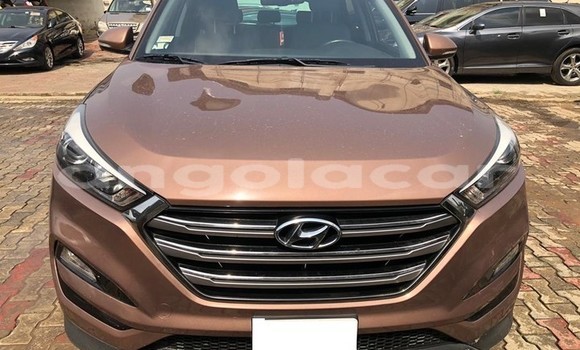 Acheter Occasion Voiture Hyundai Tucson Marron à Namibe, Province de Namibe Acheter Occasion Voiture Hyundai Tucson Marron à Namibe, Province de Namibe