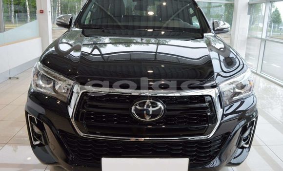 Acheter Import Voiture Toyota Hilux Noir à Import - Dubai, Province de Bengo Acheter Import Voiture Toyota Hilux Noir à Import - Dubai, Province de Bengo