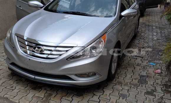Comprar Usado Hyundai Sonata Outro Carro em Luanda em Luanda Province