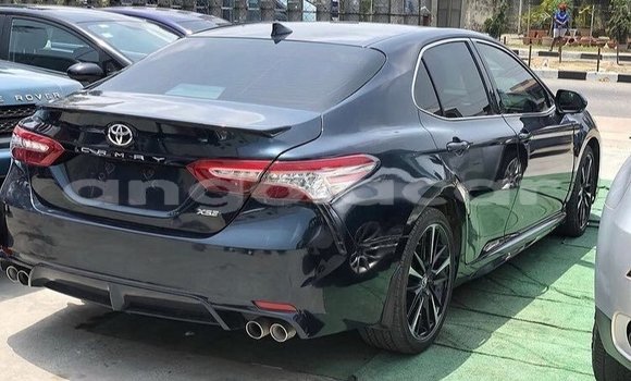 Comprar Usado Toyota Camry Preto Carro em Luanda em Luanda Province
