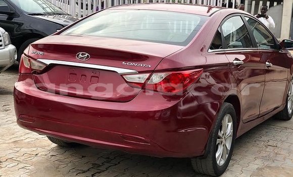 Comprar Usado Hyundai Sonata Vermelho Carro em Luanda em Luanda Province Comprar Usado Hyundai Sonata Vermelho Carro em Luanda em Luanda Province