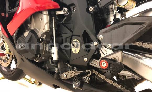 Comprar Usado BMW S 1000 Azul Moto em Luanda em Luanda Province Comprar Usado BMW S 1000 Azul Moto em Luanda em Luanda Province