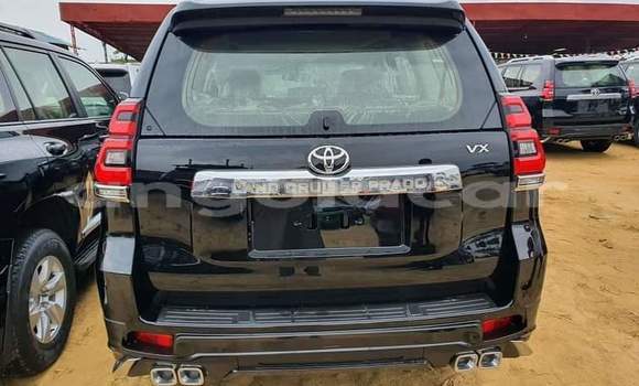 Acheter Occasion Voiture Toyota Land Cruiser Prado Noir à Luanda, Province de Luanda Acheter Occasion Voiture Toyota Land Cruiser Prado Noir à Luanda, Province de Luanda