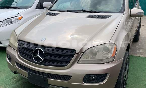 Comprar Usado Mercedes-Benz ML–Class Prata Carro em Luanda em Luanda Province Comprar Usado Mercedes-Benz ML–Class Prata Carro em Luanda em Luanda Province