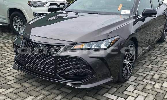 Buy Used Toyota Avalon Black Car in Luanda in Luanda Province Buy Used Toyota Avalon Black Car in Luanda in Luanda Province